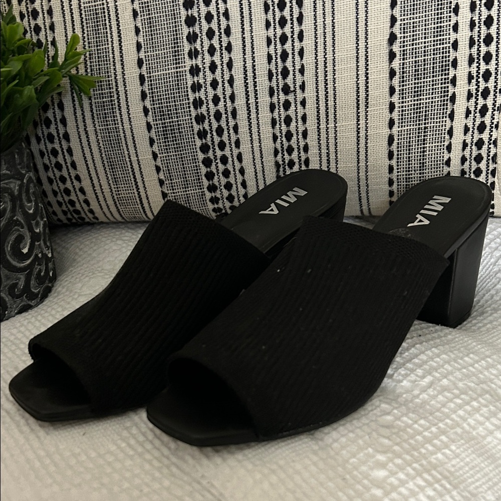 MIA Elegant Black Women's Mules New
